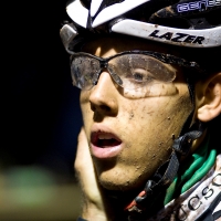 El Grupo junior team member